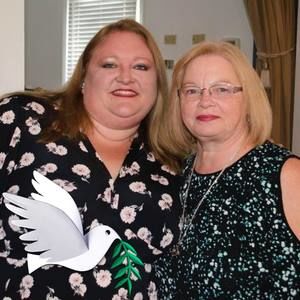 Meet your Posher, Edith